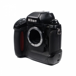 Used Nikon F5 Body only